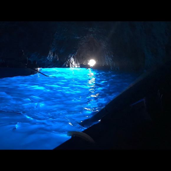 Meet your Posher, Paola - Picture 3 of 6